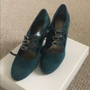 Nine West Teal Pumps